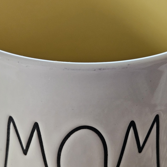 Rae Dunn Mom's Mug Double Sided with flower - Picture 3 of 8